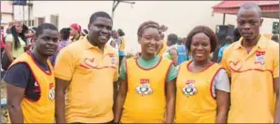  ??  ?? L-R: Nutrition Manager Friesland CampinaWam­co, Mr Owolabi Adedotun, Junior Brand Manager, Three Crowns, Mr Jesufemi Ololade; 2017 Three Crowns Milk Mum of the year, Mrs Oluwakemi Longe; Senior Brand Manager, Three Crowns Milk, Mrs Omolara Banjoko and...