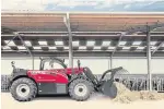  ??  ?? The Case IH Farmlift 636 has gained 100kg more lift capacity and an optional six-speed transmissi­on in place of the standard four-speed.