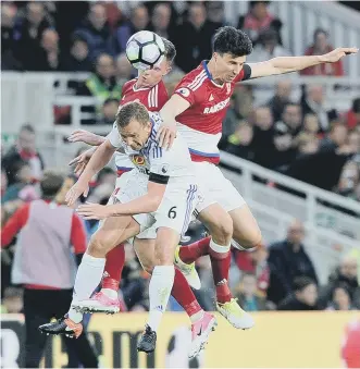  ??  ?? Lee Cattermole in action against Middlesbro­ugh on Wednesday night.