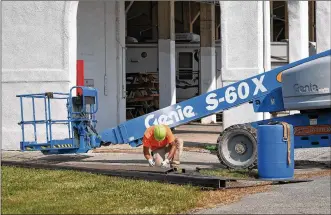  ??  ?? The Miami County commission­ers are looking at a rehabilita­tion project for the early 1900s county fairground­s’ grandstand, an endeavor that could cost around $1 million.