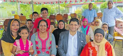  ?? Photo: ?? Attorney-General Aiyaz Sayed-Khaiyum with some of those who attended the celebratio­ns at Jame Mosque in Maururu, Ba on December 3, 2017.