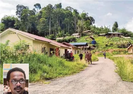  ?? FILE PIC ?? Pos Aring 5 Tok Batin Raina Anjang (inset) says the Kuala Koh Bateq community is receiving ample and regular health checks from the Kelantan Health Department.