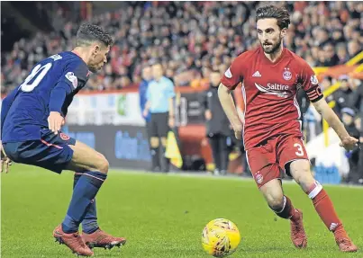  ?? Picture: Kath Flannery. ?? Graeme Shinnie in action in last month’s game with Hearts at Pittodrie.