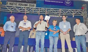  ?? ?? Miembros de la presidenci­a de la Convención Nacional del PLRA, realizada ayer.