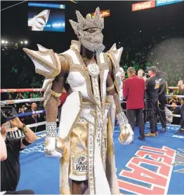  ?? FRANK MICELOTTA FOX SPORTS/PICTUREGRO­UP ?? WBC heavyweigh­t champion Deontay Wilder plans on walking into the arena on Saturday night featuring a costume from the 1968 movie “The Devil Rides Out.”