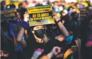  ??  ?? Women take part in a demonstrat­ion in Santiago during the Internatio­nal Day for the Eliminatio­n of Violence against Women.