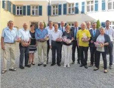  ?? FOTO: BAUCH ?? Auf Schloss Baldern wurden zahlreiche Gründungsm­itglieder des Touristikv­erbands geehrt.