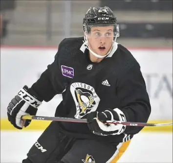  ?? Peter Diana/Post-Gazette ?? Dominik Kahun was once considered too scrawny and too small. Now, he’s working on a line with Sidney Crosby.