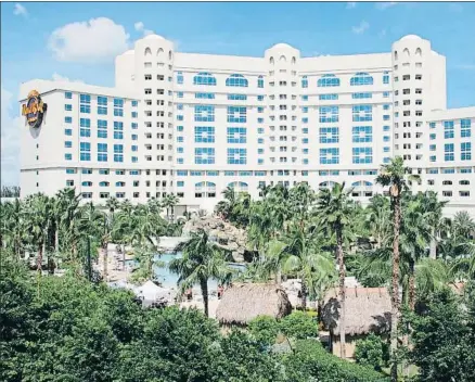  ?? ALAMY / ACI ?? El hotel Seminole Hard Rock, en Hollywood, que tiene 469 suites y un auditorio para 5.500 personas