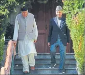  ?? WASEEM ANDRABI/HT ?? Senior Congress leader Ghulam Nabi Azad with National Conference president Farooq Abdullah at his Gupkar residence in Srinagar on Saturday.