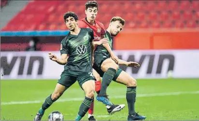  ?? FOTO: EFE ?? Kai Havertz, sin opción
Bien vigilado, el joven crack no destacó esta vez en la posición de ‘9’ en la que juega tras el parón