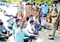  ??  ?? Protest in Tiruchy and Thoothukud­i (r) on Monday over the decision to allow Sterlite to commence oxygen production at its Thoothukud­i plant