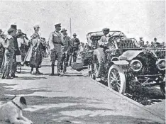  ??  ?? Lord Kitchener entering his car during his Queensclif­f visit in 1910.