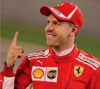  ??  ?? Sebastian Vettel, 30 anni: è la quinta volta che il tedesco scatta in prima fila in Bahrain