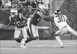  ?? Photos by Louriann Mardo-Zayat / lmzartwork­s.com ?? Wide receivers K.J. Maye (16) and Cody Hollister (81) used Thursday night’s preseason finale against the New York Giants to show they belonged on the New England Patriots’ roster.