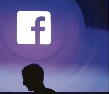  ?? Foto: Marcio Jose Sanchez, dpa ?? Facebook Chef Mark Zuckerberg: Hat der datengieri­ge Silicon Valley Kapitalism­us ausgedient?
