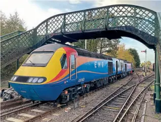  ?? MARTIN SMITH ?? HST power cars Nos. 43082 and 43073 Neville Hill being shunted at Castle Hedingham on the Colne Valley Railway on November 7. They will work a three-car dining-train set on the railway which is less than a mile in length.