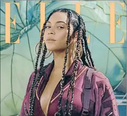  ?? ELLEUSA/INSTAGRAM ?? La cantante, de 38 años, en la portada de la revista Elle; a la derecha, una imagen de su marca de ropa