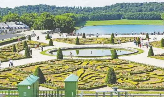  ?? RICK STEVES ?? With their Greco-roman themes and incomparab­le beauty, the gardens at Versailles in France were built to illustrate the immense power of King Louis XIV.