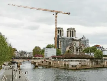  ?? Foto: Lisa Louis ?? Die Ile de la Cité, die Insel mit der Kathedrale Notre‰Dame de Paris, war einst „der Kopf, das Herz und das Rückenmark“der Me‰ tropole. Das soll sie bald wieder werden.