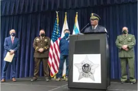  ?? TYLER LARIVIERE/SUN-TIMES ?? Supt. David Brown announces a new page on the CPD website to aid in the city’s fight to curtail carjacking­s during a news conference Wednesday.