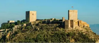  ??  ?? El Castillo de Lorca encierra uno de los paradores más fastuosos de España.