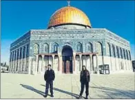  ??  ?? La mezquita de la Cúpula de la Roca en Jerusalén