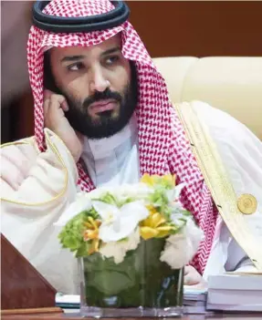  ??  ?? Autoritari­sme, guerre au Yémen et blocus du Qatar avaient déjà fortement terni l’image de réformateu­r du prince Mohammed ben Salmane.