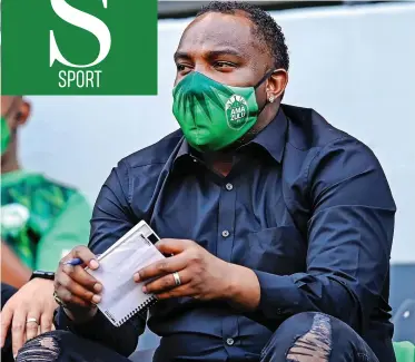  ?? GERHARD DURAAN BackpagePi­x ?? NEW AmaZulu coach Benni McCarthy in the stands during the game against Golden Arrows. |