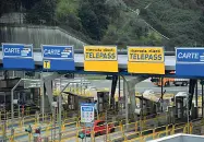  ??  ?? Trattativa serrata
Autostrade per l’Italia (galassia
Benetton) sta trattando con il governo per evitare la revoca delle concession­i