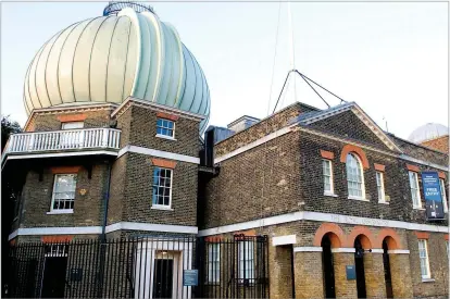  ?? Pictures: GETTY / PA ?? TIMELY REMINDER: The world- famous Greenwich Observator­y in London. Inset, William Shakespear­e
