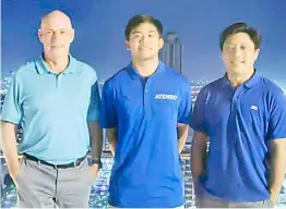  ?? PHOTOGRAPH COURTESY OF SMARTS SPORTS ?? JARED Bahay (middle) commits to Ateneo de Manila University and will be eligible to suit up for the Blue Eagles in the University Athletic Associatio­n of the Philippine­s Season 87. Also shown are Blue Eagles head coach Tab Baldwin (left) and team manager Epok Quimpo.