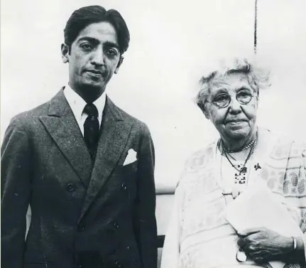  ?? GETTY IMAGES ?? Jiddu Krishnamur­ti junto a Annie Besant en una imagen tomada en 1930