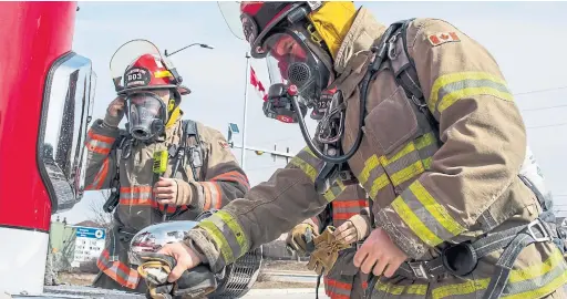  ?? CITY OF BRAMPTON PHOTOS ?? Putting out a fire in an electric vehicle takes more time and requires anywhere from 10 to 40 times more water than fires in internal combustion engine cars.