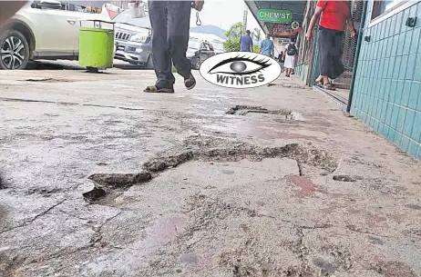  ?? Picture: NACANIELI TUILEVUKA ?? Cracked footpath at Labasa Town. Nothing has been done to address the issue.