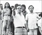  ?? PHOTO ?? Mizo leader Laldenga in 1986 at a peace camp near Aizawl for the rehabilita­tion of Mizo National Army personnelH­T