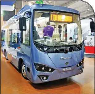  ??  ?? ⇩ Olectra’s K6.LuXe is an AC electric premium bus targeted at corporate and tourist applicatio­ns.