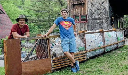  ??  ?? Dan Cullum, 24, left, and Martin Hill, 21, are part of an environmen­t-awareness venture involving a journey down America’s longest river.