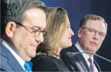  ??  ?? Mexican Economy Secretary Ildefonso Guajardo Villarrea, left, Canadian Foreign Affairs Minister Chrystia Freeland and U.S. trade representa­tive Robert Lighthizer at a NAFTA meeting in January.