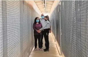  ?? // EFE ?? Juana Ruiz, ayer en la prisión de Ofer (Cisjordani­a)