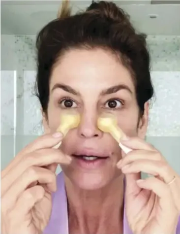  ?? Instagram ?? Supermodel Cindy Crawford’s “getting out of the door as fast as I can” makeup regimen will set you back hundreds of dollars.