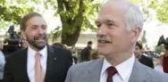  ?? PAUL CHIASSON/THE CANADIAN PRESS FILE PHOTO ?? Thomas Mulcair with then NDP leader Jack Layton in 2007.