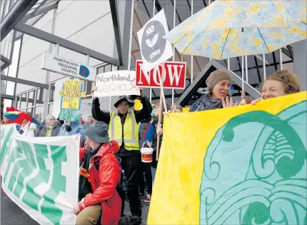  ?? PHOTO / FILE ?? Protesters against GMO outside the Northland Regional Council building in Whanga¯rei in 2013.