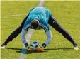  ?? Foto: Imago ?? Strecken für Österreich: Manuel Neuer hütet das deutsche Tor.