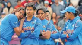  ?? REUTERS ?? Distraught India players after the loss to England in the World Cup final at Lord’s on Sunday.