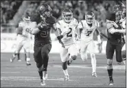  ?? AP/MARCIO JOSE SANCHEZ ?? Stanford running back Christian McCaffrey (5) runs against Southern California during the first half of a Pac-12 Conference championsh­ip NCAA college football game Saturday in Santa Clara, Calif.