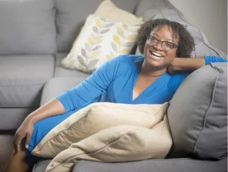  ?? MARVIN JOSEPH/THE WASHINGTON POST ?? Writer Victoria St. Martin reflects on her normally mundane, yet unexpected­ly difficult adulthood purchase: a new couch for her apartment.
