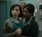  ?? PHOTO COURTESY OF FOX SEARCHLIGH­T PICTURES ?? Sally Hawkins and Octavia Spencer in the film “The Shape Of Water.”