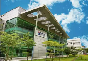  ??  ?? Right: NUMed Malaysia’s internatio­nal branch campus provides undergradu­ate degrees in MBBS and Biomedical Sciences (BSc).