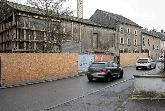  ?? Foto: Gerry Huberty ?? Viele Jahre lang war das Gebäude ein Schandflec­k im Zentrum von Hamm – dies ändert sich nun.